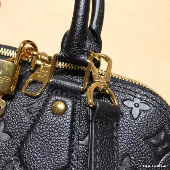 Official oldcobbler VUITTON LOUIS EXCHANELUSIVE PM NEO ALMA PRELAUNCH - 0625